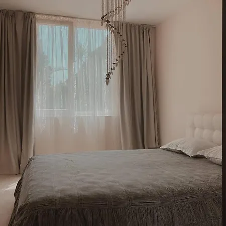 Marina Sunrise Apartamento Sveti Vlas
